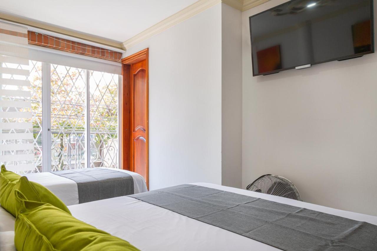 Hotel Boutique Laureles Home - Ayenda 1258 (Adults Only) Medellín Exteriör bild