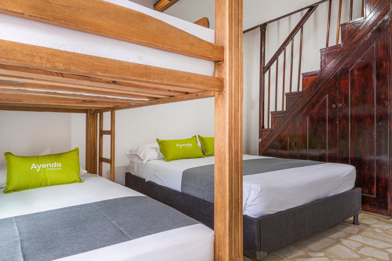 Hotel Boutique Laureles Home - Ayenda 1258 (Adults Only) Medellín Exteriör bild